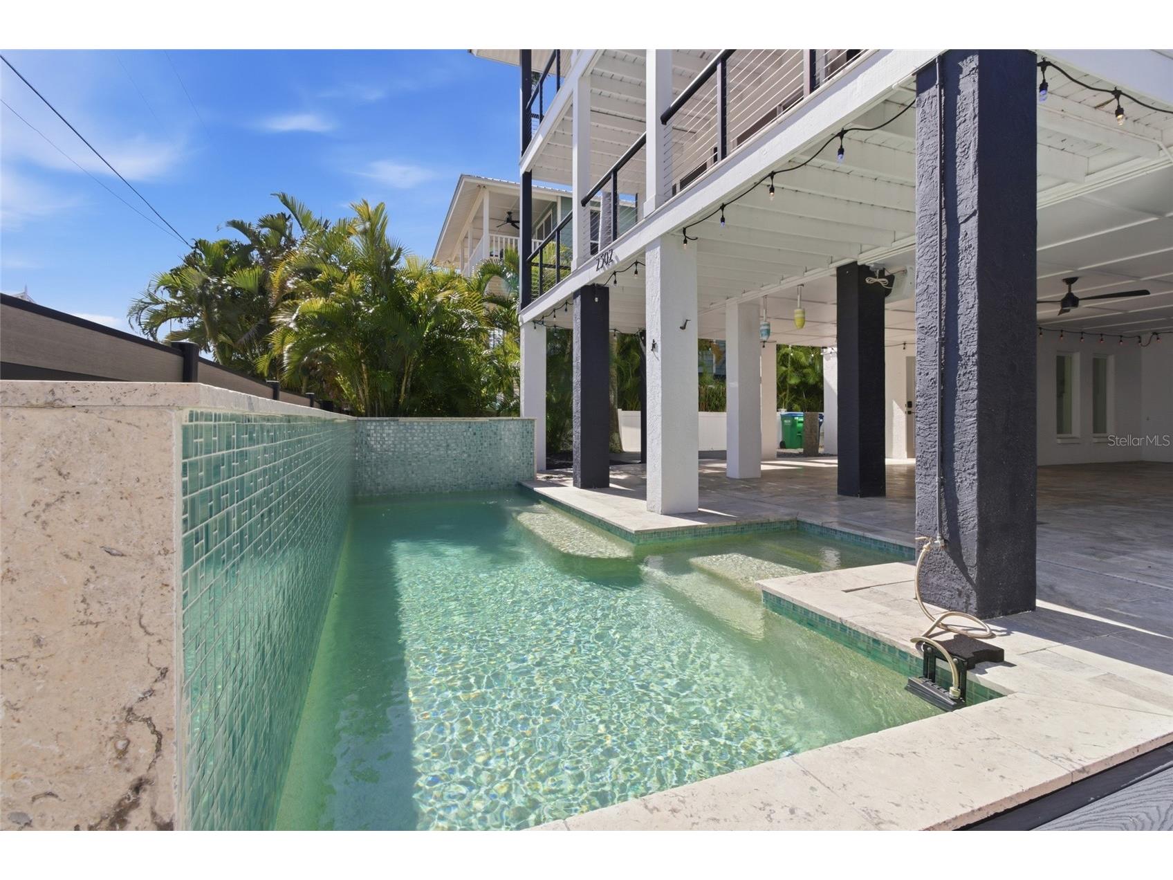 2502 Avenue B Bradenton Beach FL 34217 A4676246 image8