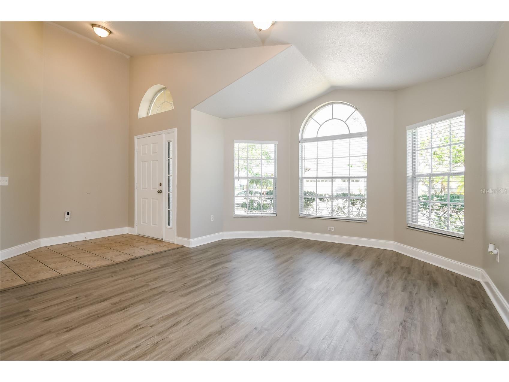 2502 Balmoral Drive Kissimmee FL 34744 TB8505482 image3