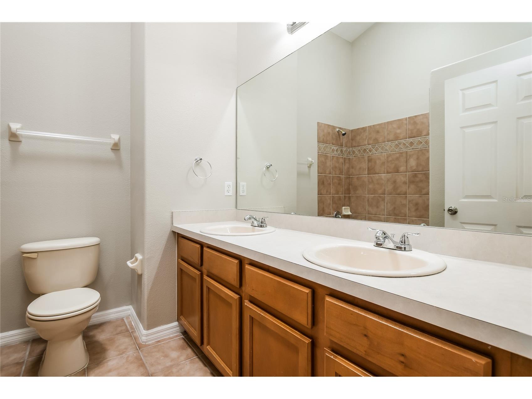 2502 Balmoral Drive Kissimmee FL 34744 TB8505482 image9