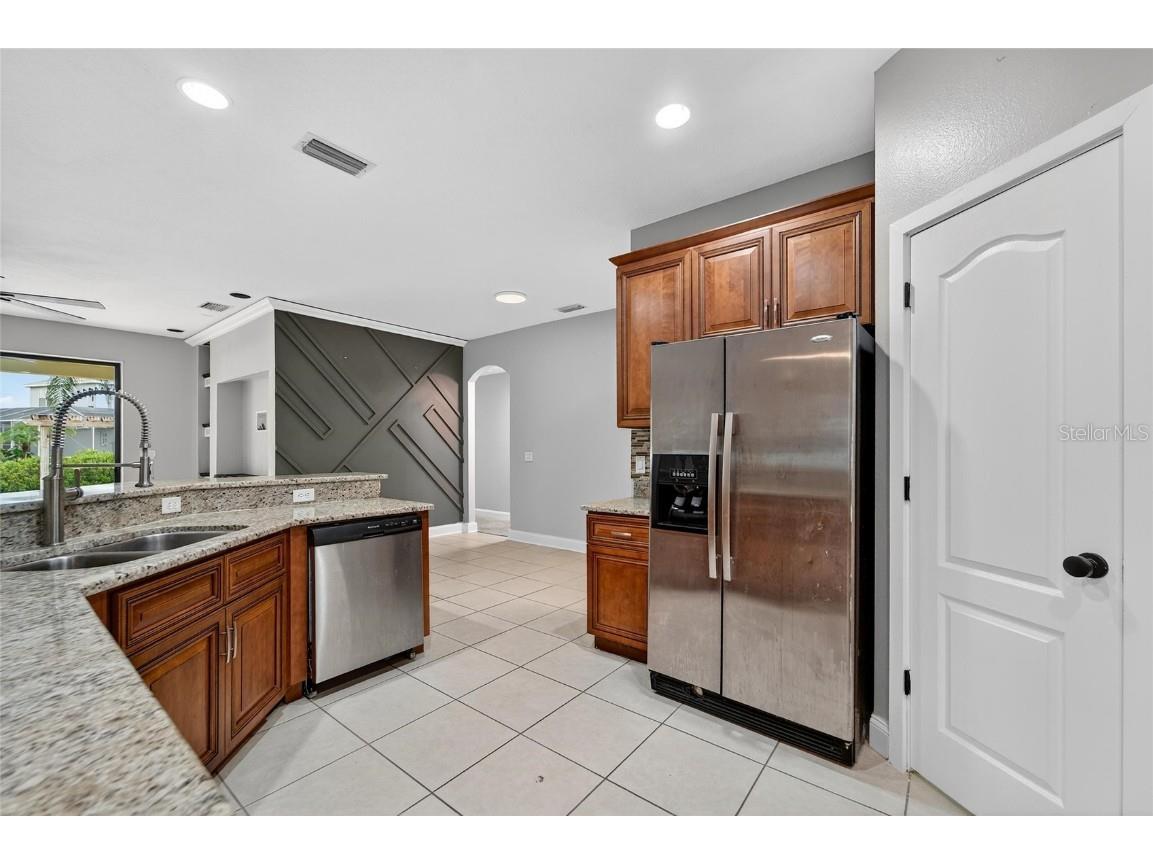 2502 Bonterra Boulevard Valrico FL 33594 TB8418347 image25