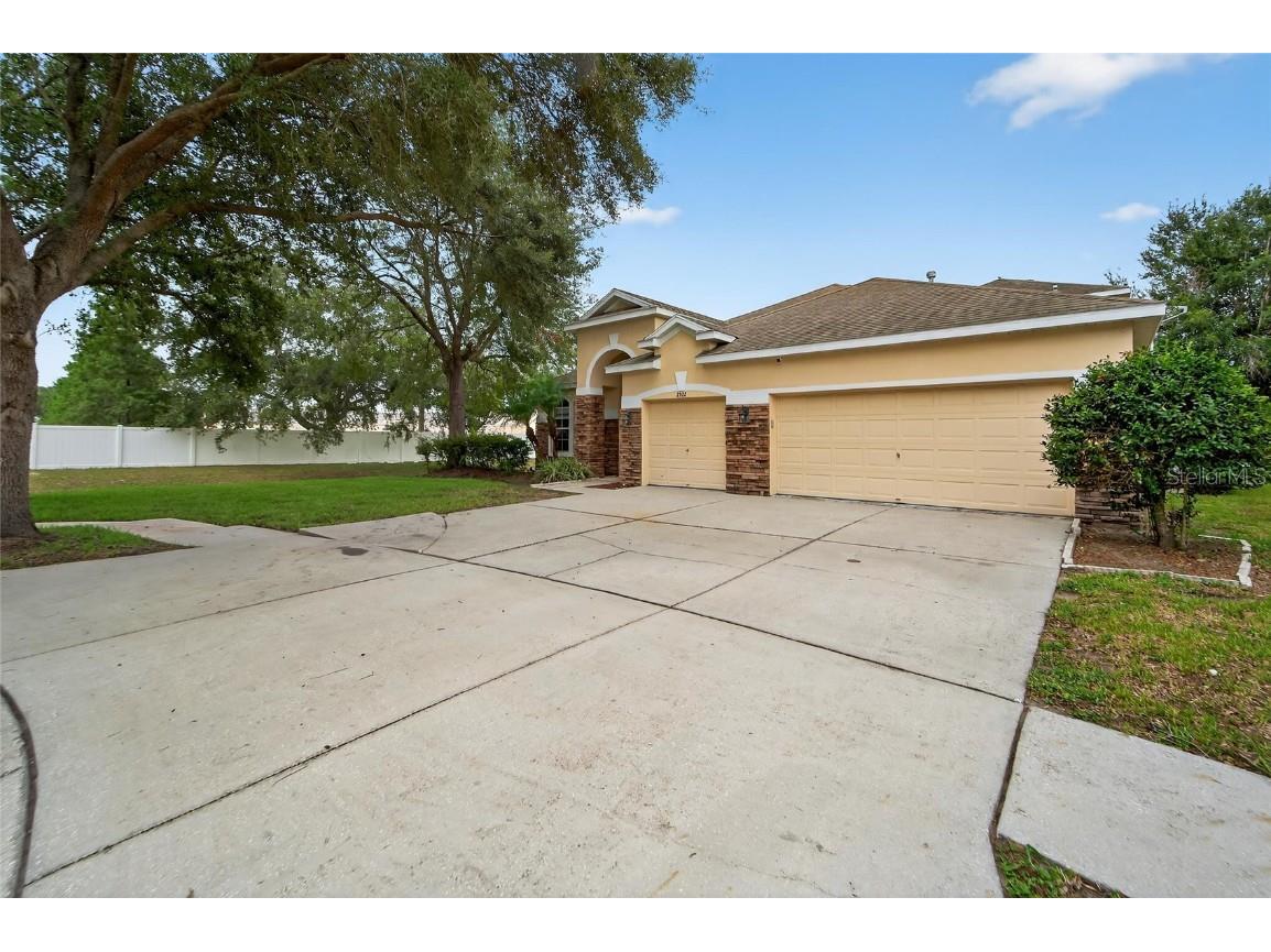 2502 Bonterra Boulevard Valrico FL 33594 TB8418347 image5