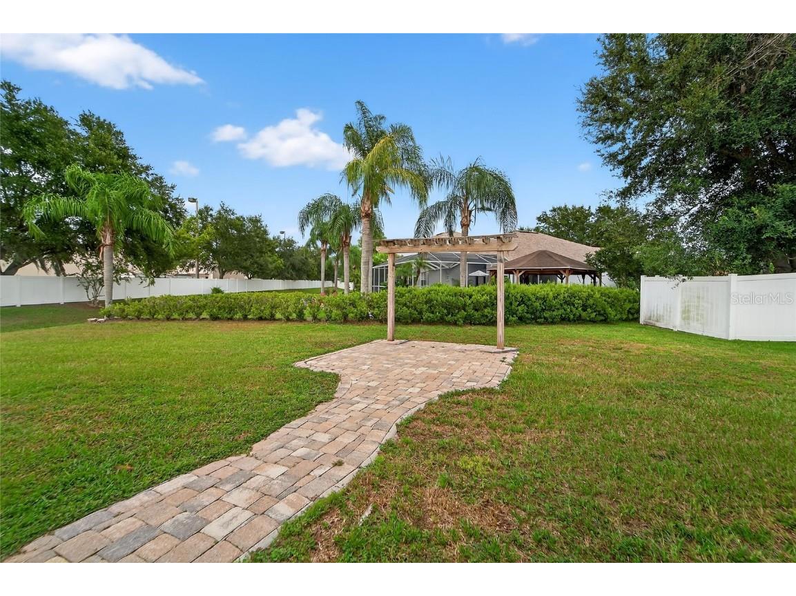 2502 Bonterra Boulevard Valrico FL 33594 TB8418347 image72