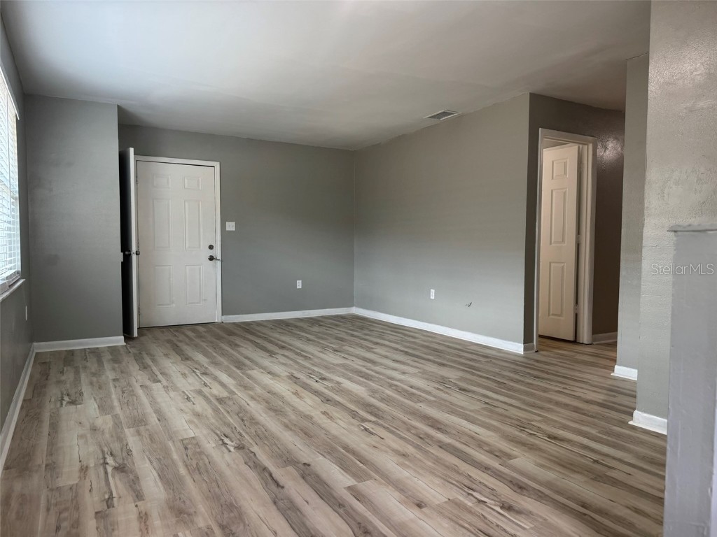 2502 Chestnut Woods Drive Lakeland FL 33815 TB8379858 image10