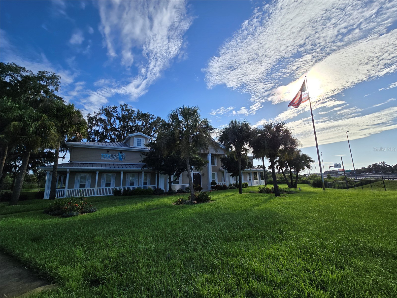 2502 Frontage Park Place Plant City FL 33563 L4958769 image2