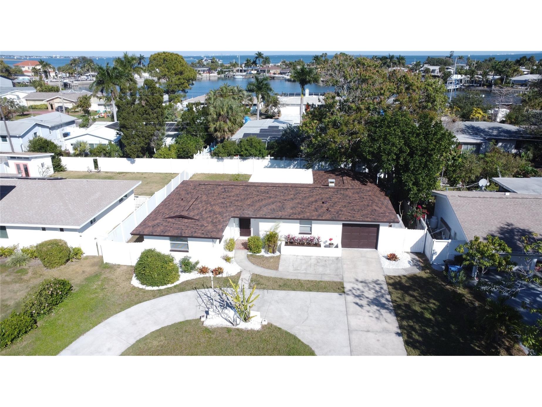2502 Tropical Shores Drive SE Saint Petersburg FL 33705 O6388704 image1