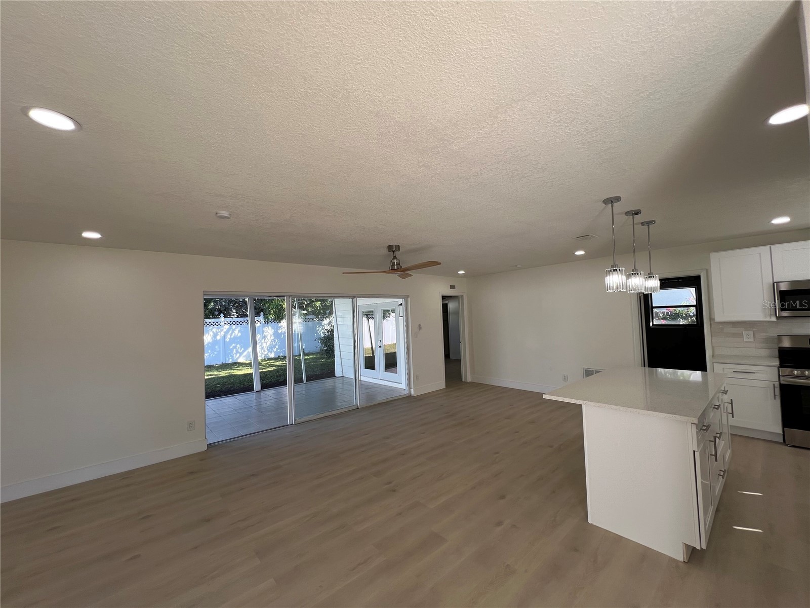 2502 Tropical Shores Drive SE Saint Petersburg FL 33705 O6388704 image10