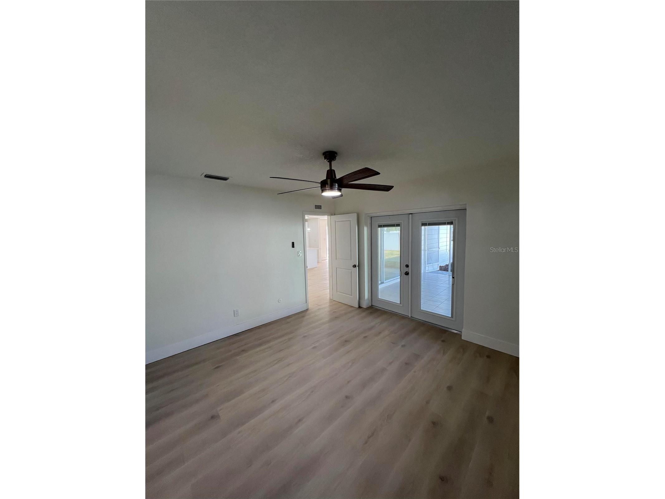 2502 Tropical Shores Drive SE Saint Petersburg FL 33705 O6388704 image16