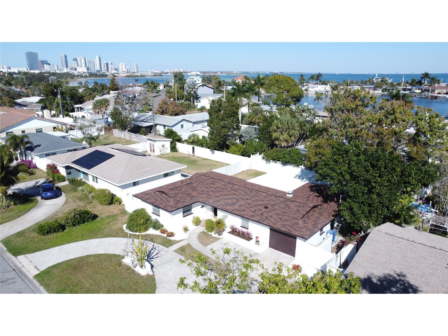 2502 Tropical Shores Drive SE Saint Petersburg FL 33705 O6388704 image2