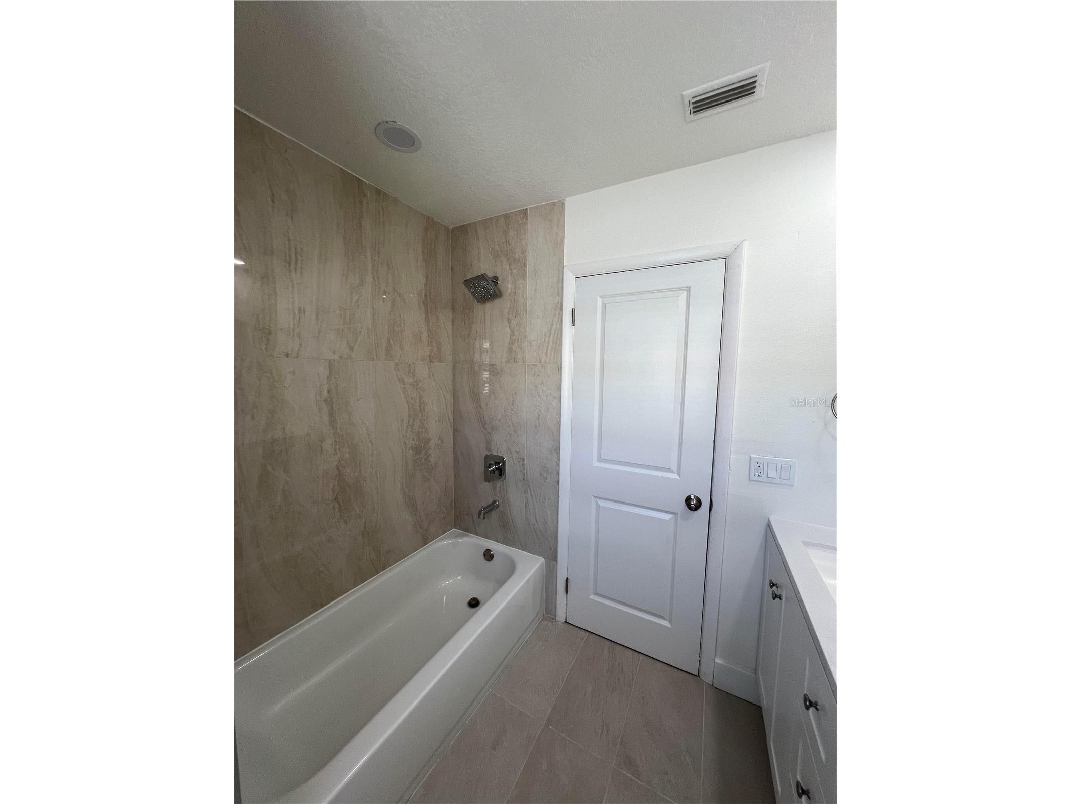 2502 Tropical Shores Drive SE Saint Petersburg FL 33705 O6388704 image30