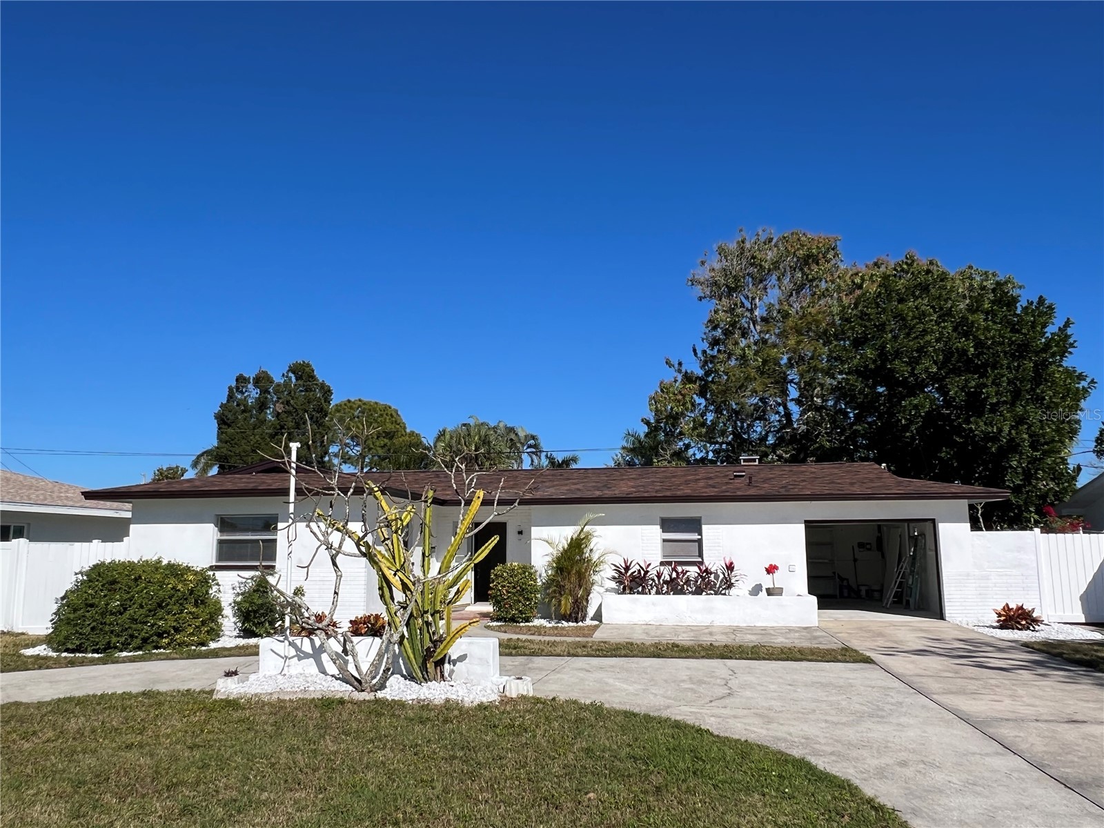 2502 Tropical Shores Drive SE Saint Petersburg FL 33705 O6388704 image4