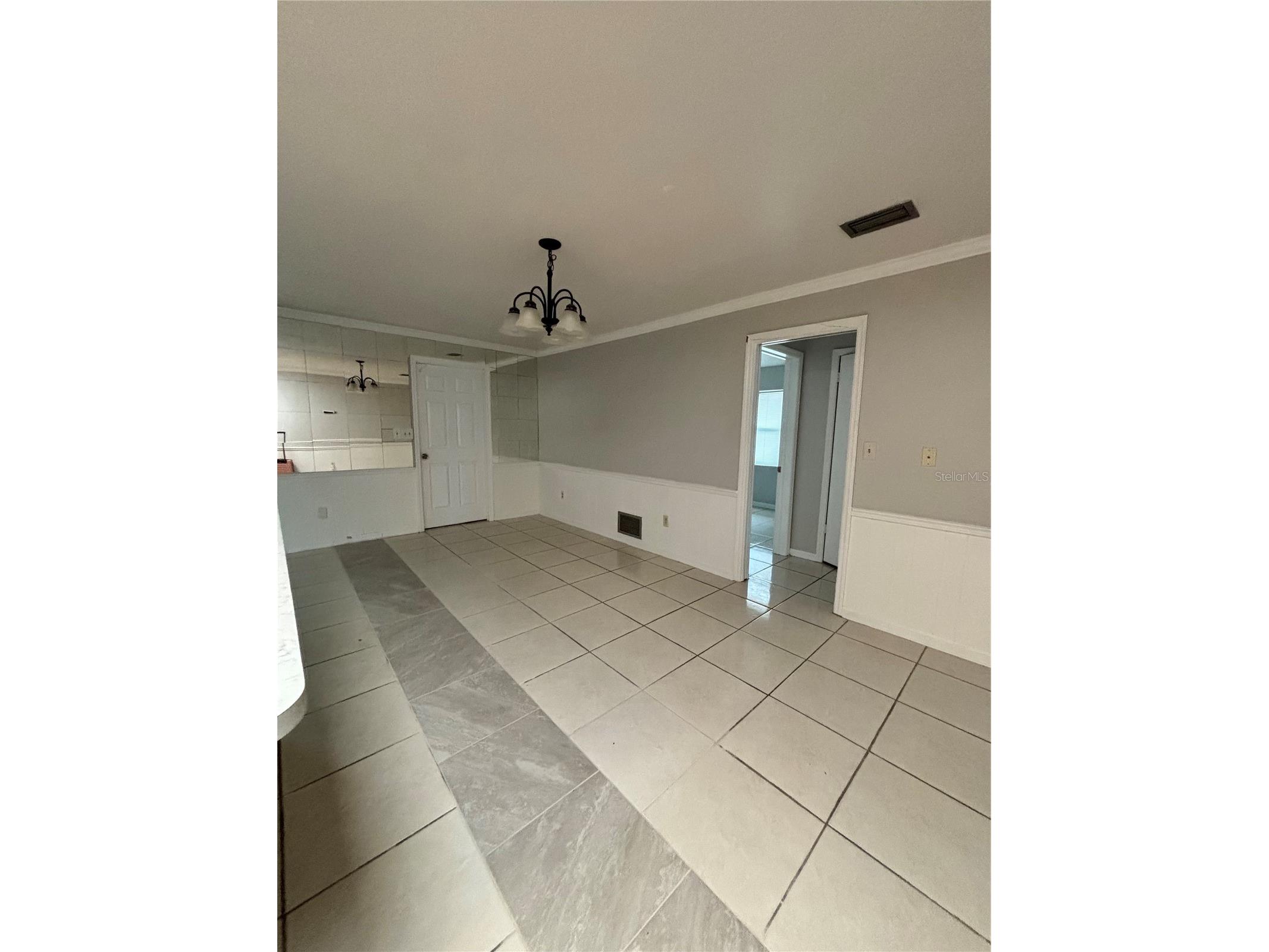 2502 Vine Street Orlando FL 32806 O6397430 image12