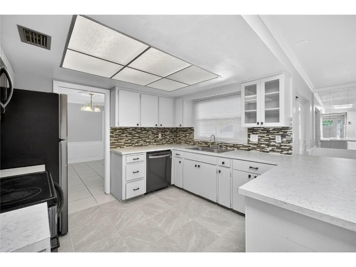 2502 Vine Street Orlando FL 32806 TB8449743 image17