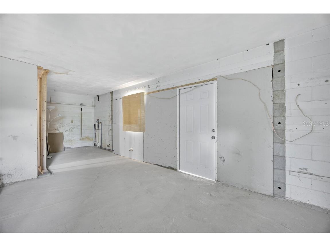 2502 Vine Street Orlando FL 32806 TB8449743 image41