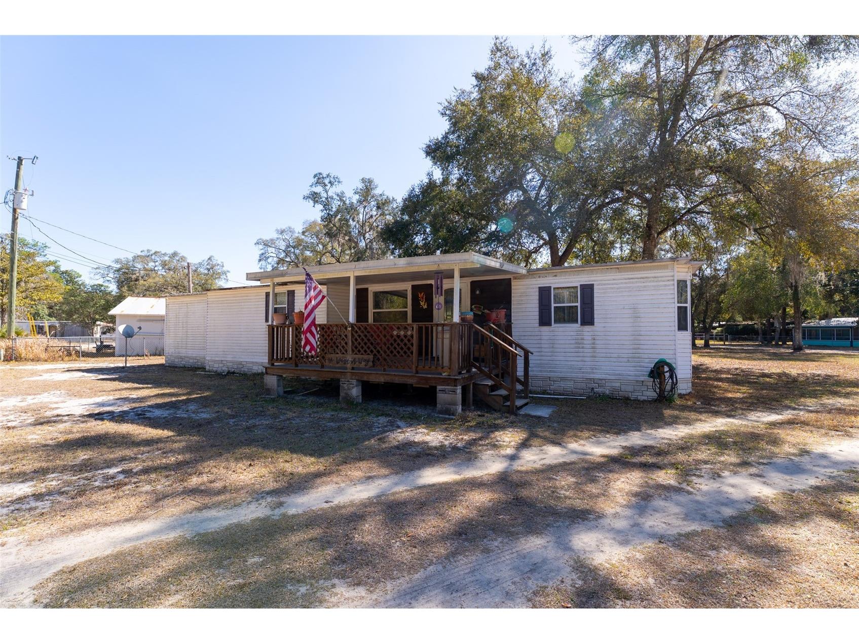25020 NE 132nd Street Salt Springs FL 32134 - KERR LAKE ACCESS OM718814 image1