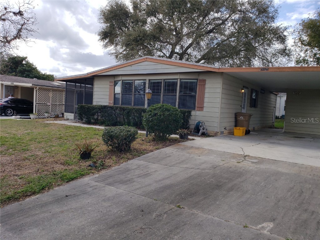 25025 Barrow Hill Leesburg FL 34748 G5066150 image1