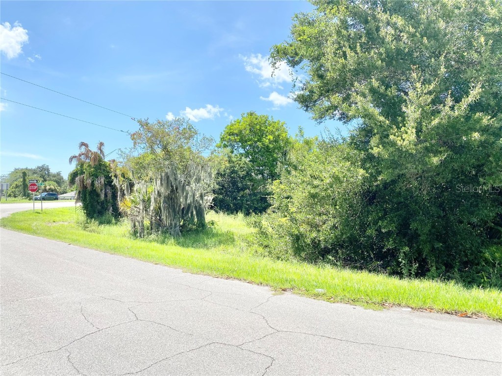 2503 3rd Avenue E Palmetto FL 34221 A4542973 image1