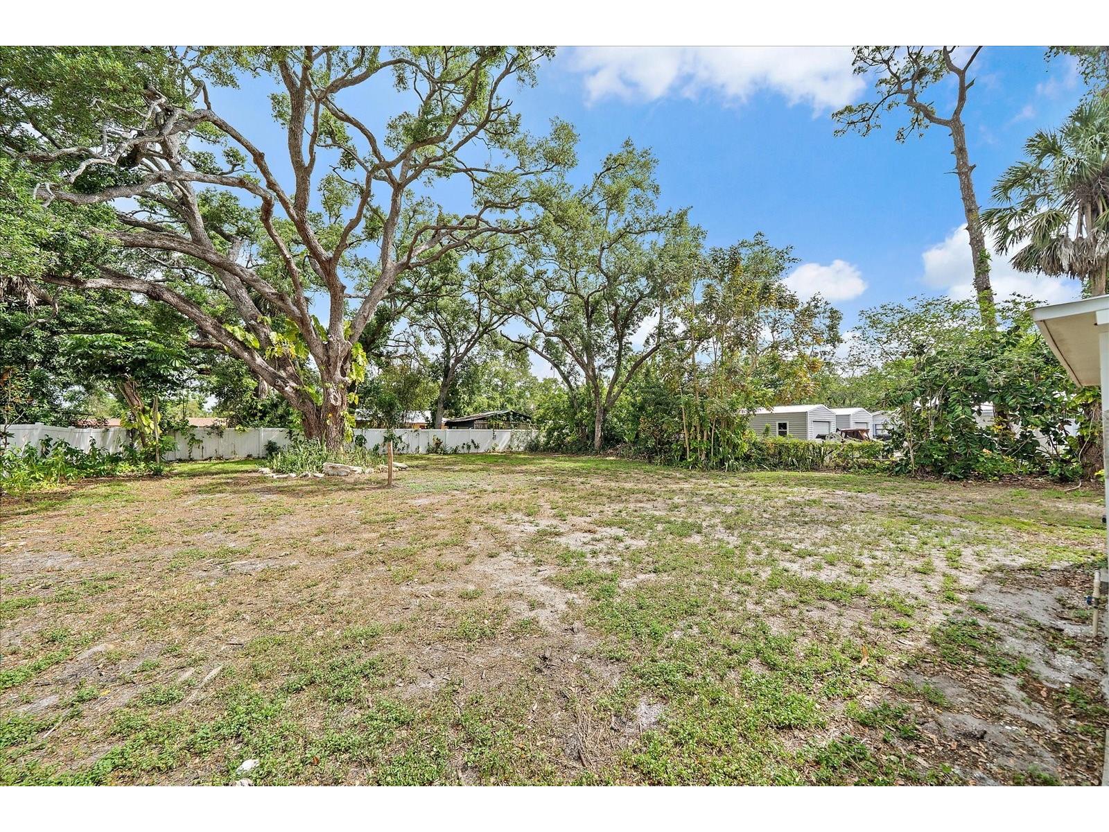 2503 53rd Avenue W Bradenton FL 34207 A4689841 image11
