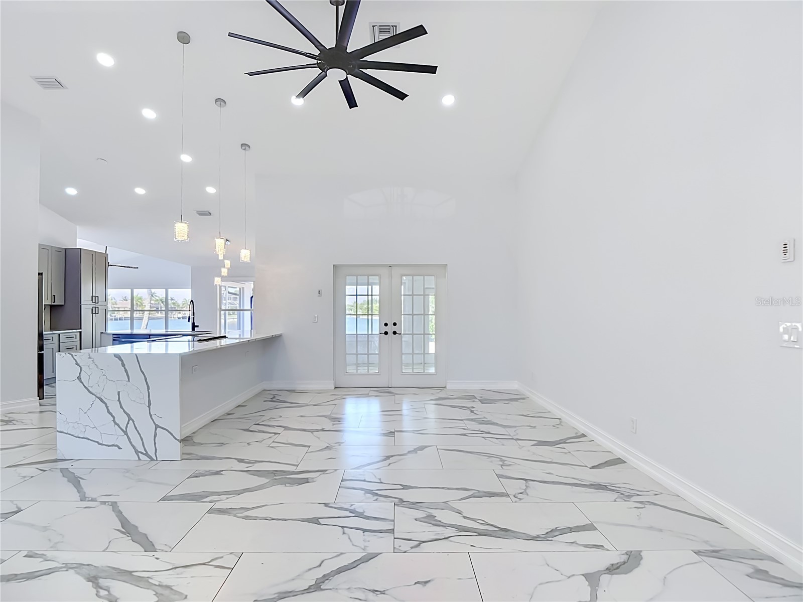 2503 Aviation Parkway Cape Coral FL 33904 C7526288 image13