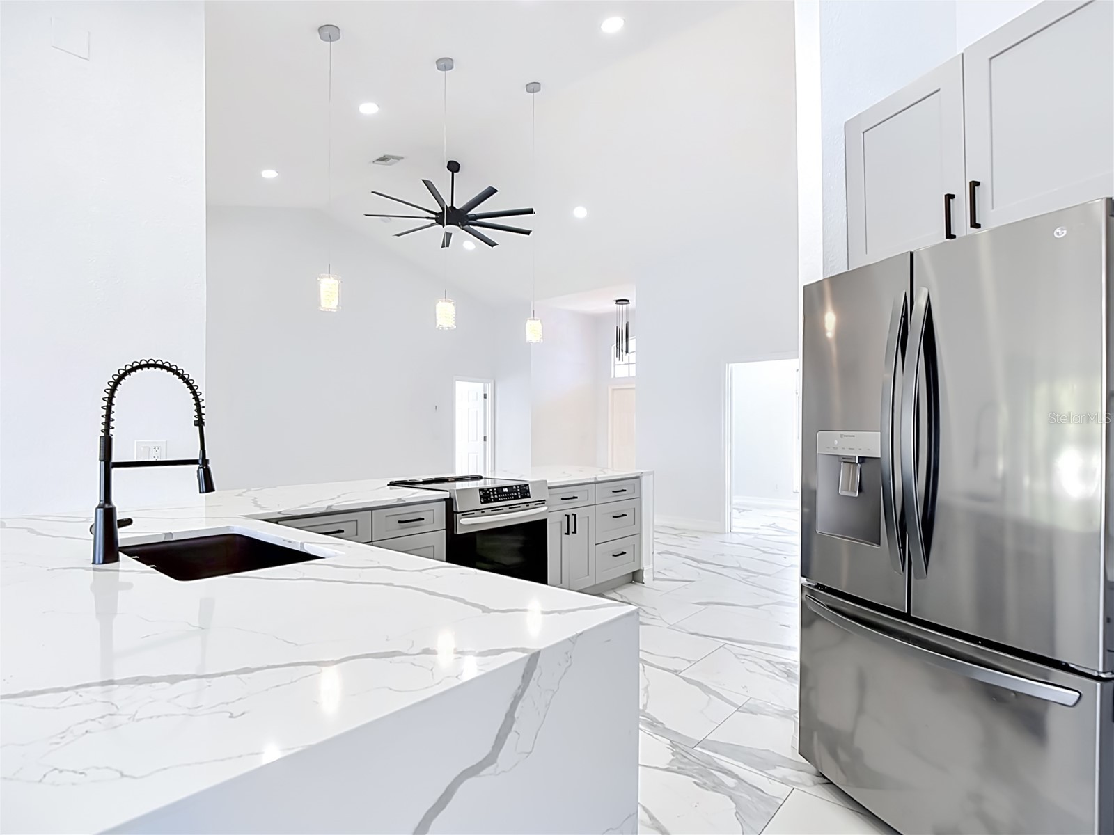 2503 Aviation Parkway Cape Coral FL 33904 C7526288 image21