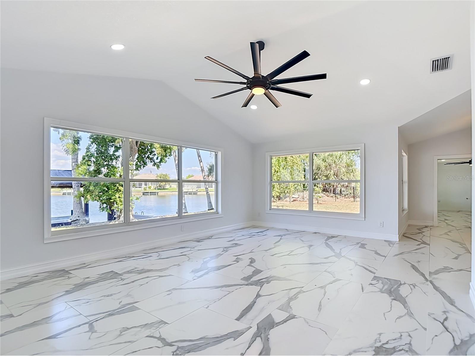 2503 Aviation Parkway Cape Coral FL 33904 C7526288 image28