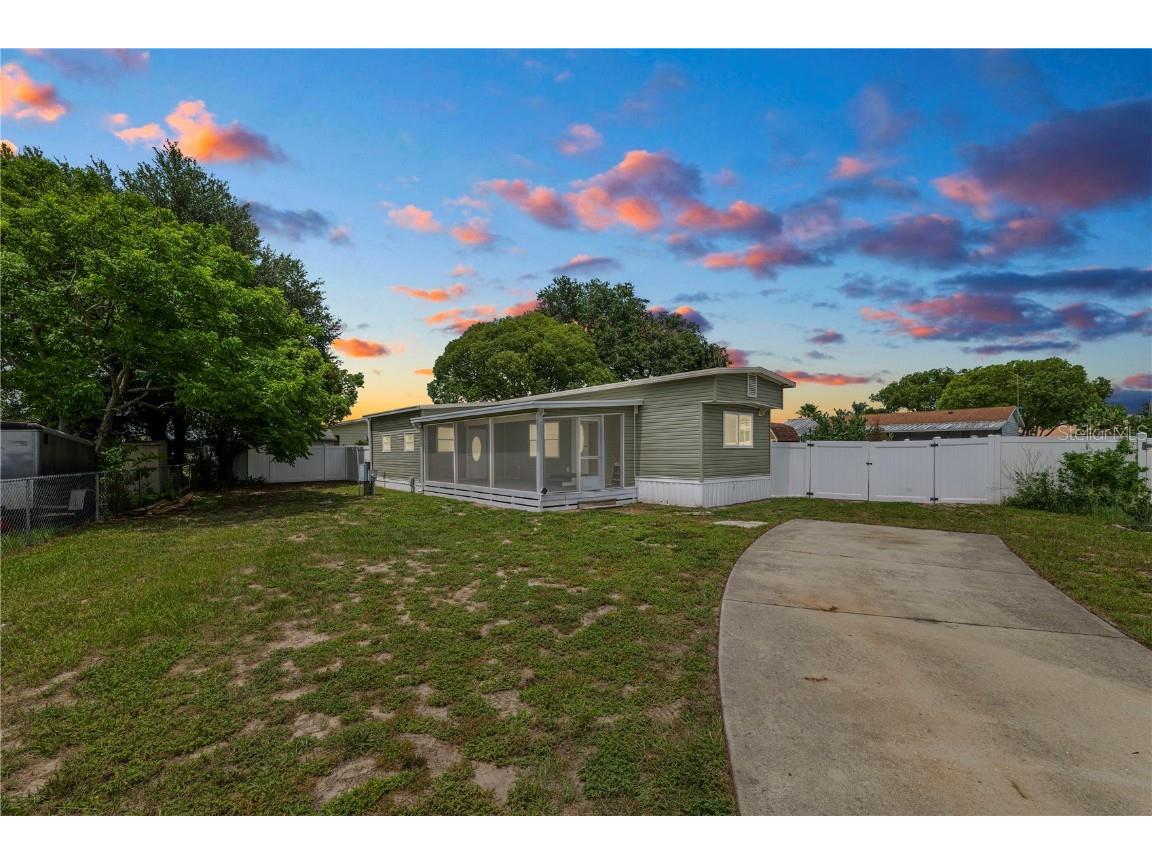 2503 Martha Way Lake Alfred FL 33850 - LAKE MARIANA L4954195 image1