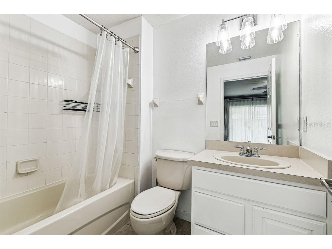 2503 Middleton Grove Drive Brandon FL 33511 TB8429357 image26