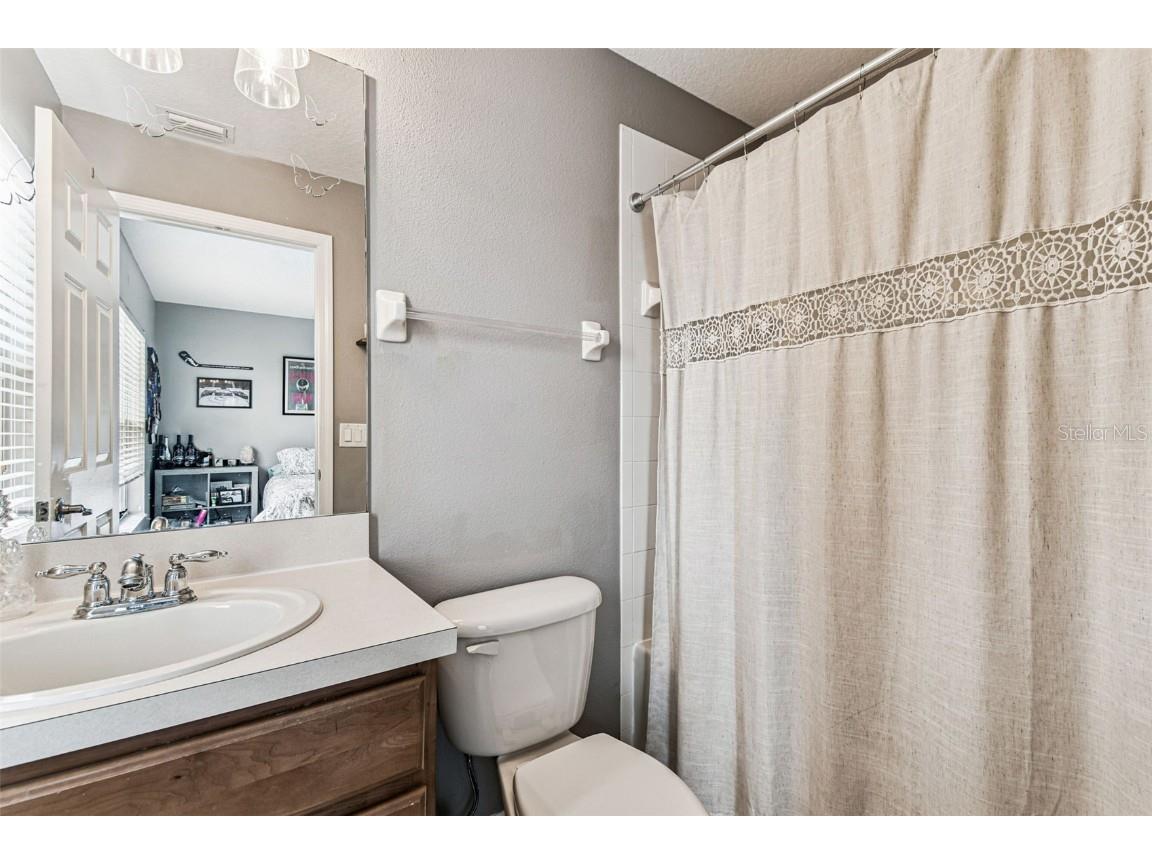 2503 Middleton Grove Drive Brandon FL 33511 TB8445718 image25