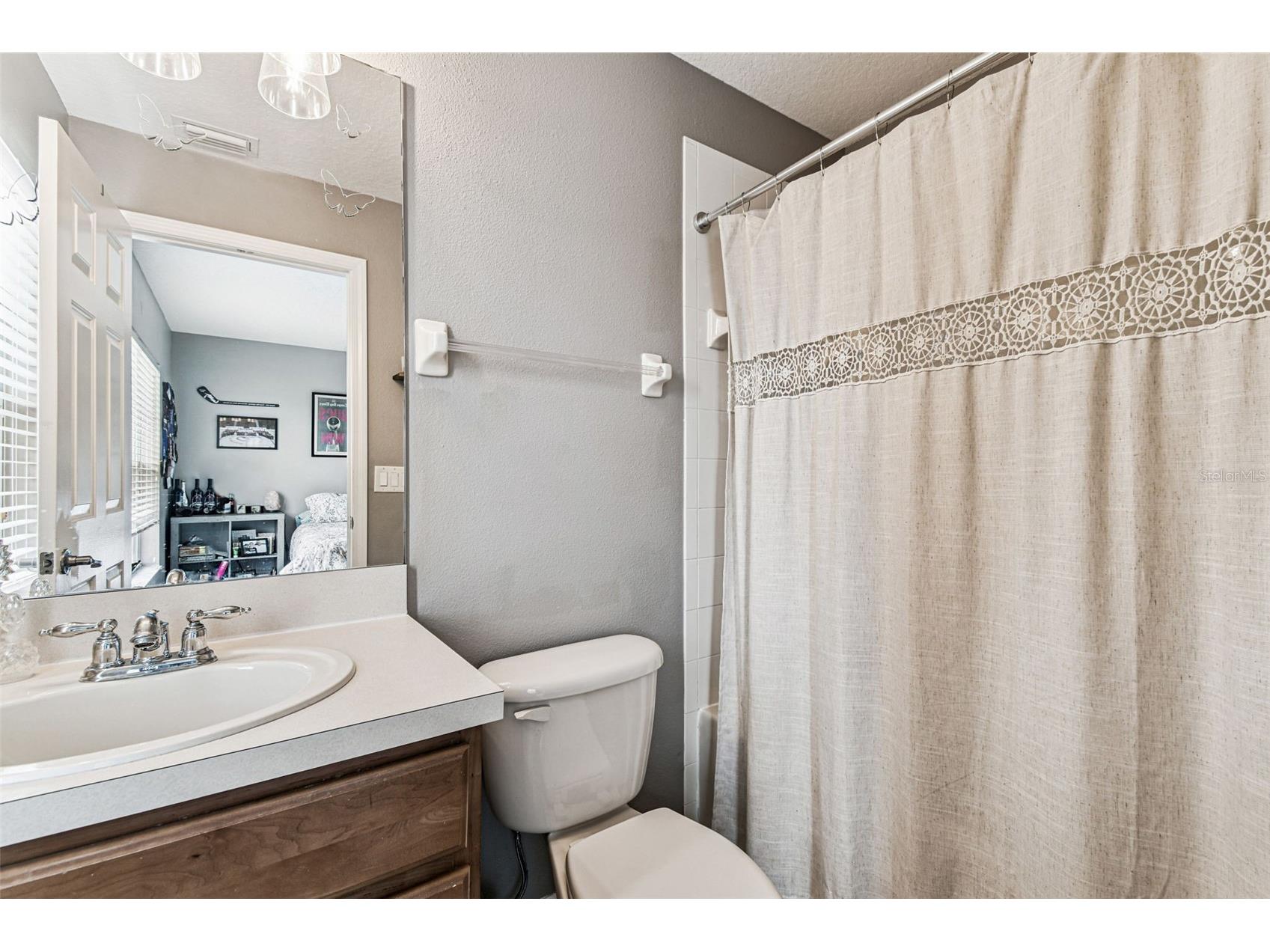 2503 Middleton Grove Drive Brandon FL 33511 TB8509778 image22