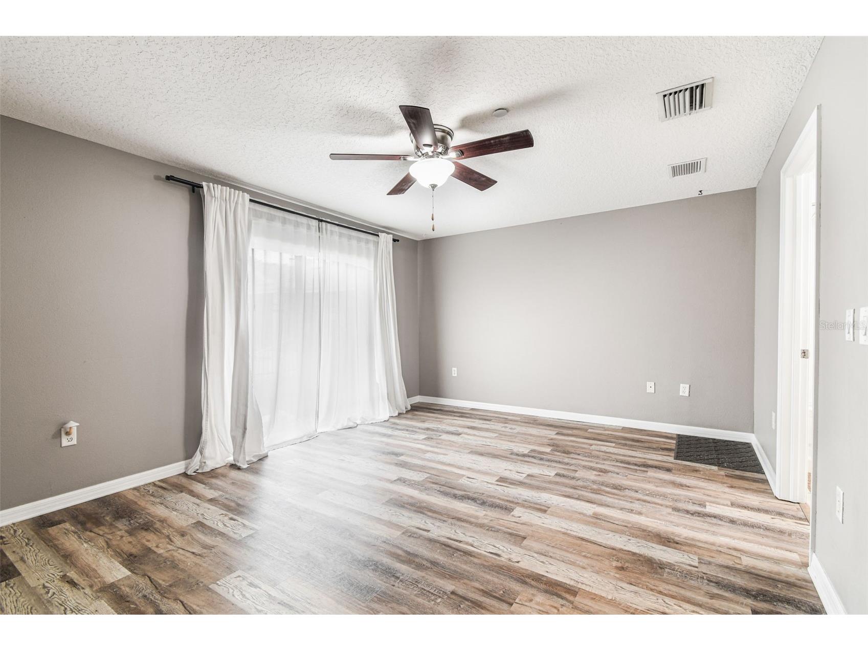 2503 Middleton Grove Drive Brandon FL 33511 TB8509778 image24
