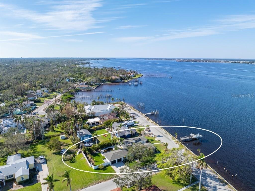 2503 Riverview Boulevard Bradenton FL 34205 - MANATEE RIVER A4626946 image1