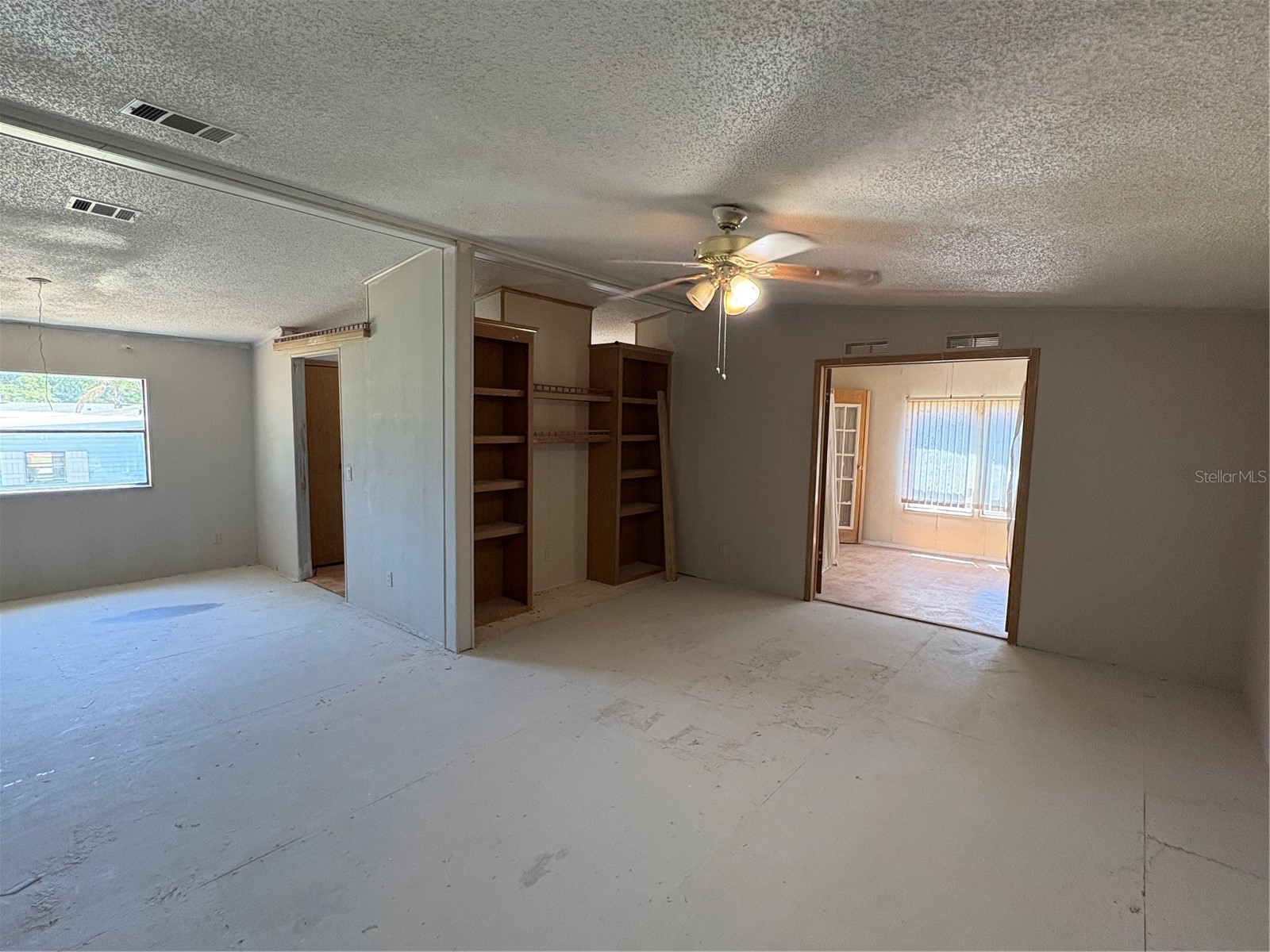 25034 Betton Hill Leesburg FL 34748 G5111195 image4