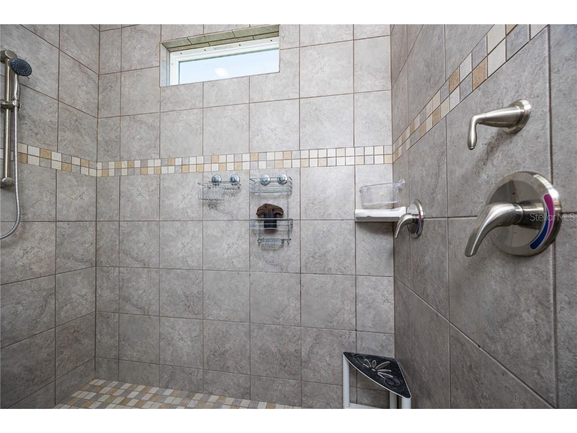 25038 NW 9th Lane Newberry FL 32669 GC526617 image24