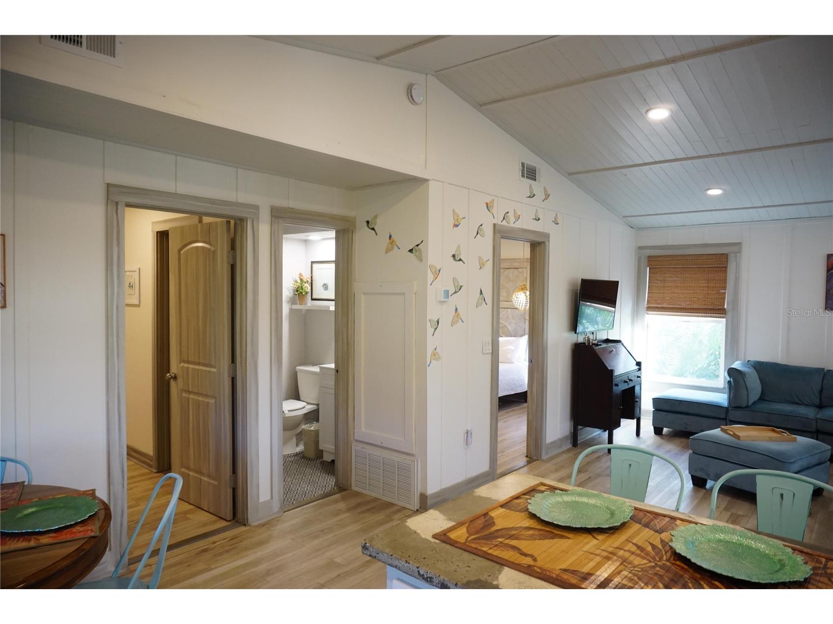 2504 Avenue B Bradenton Beach FL 34217 O6384479 image29