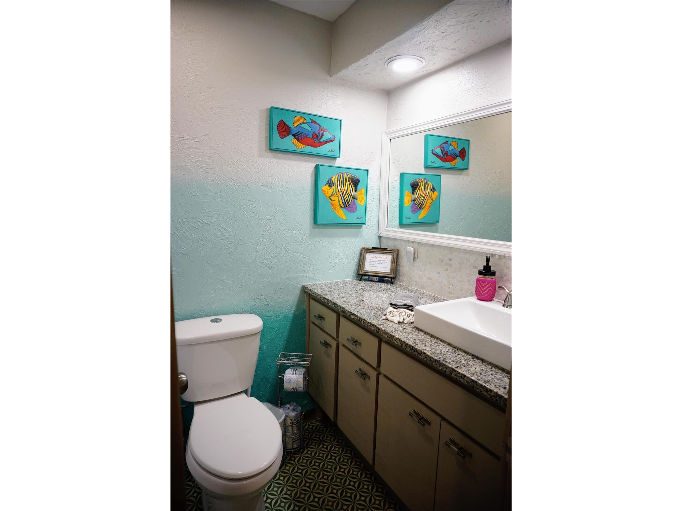 2504 Avenue B Bradenton Beach FL 34217 O6384479 image32