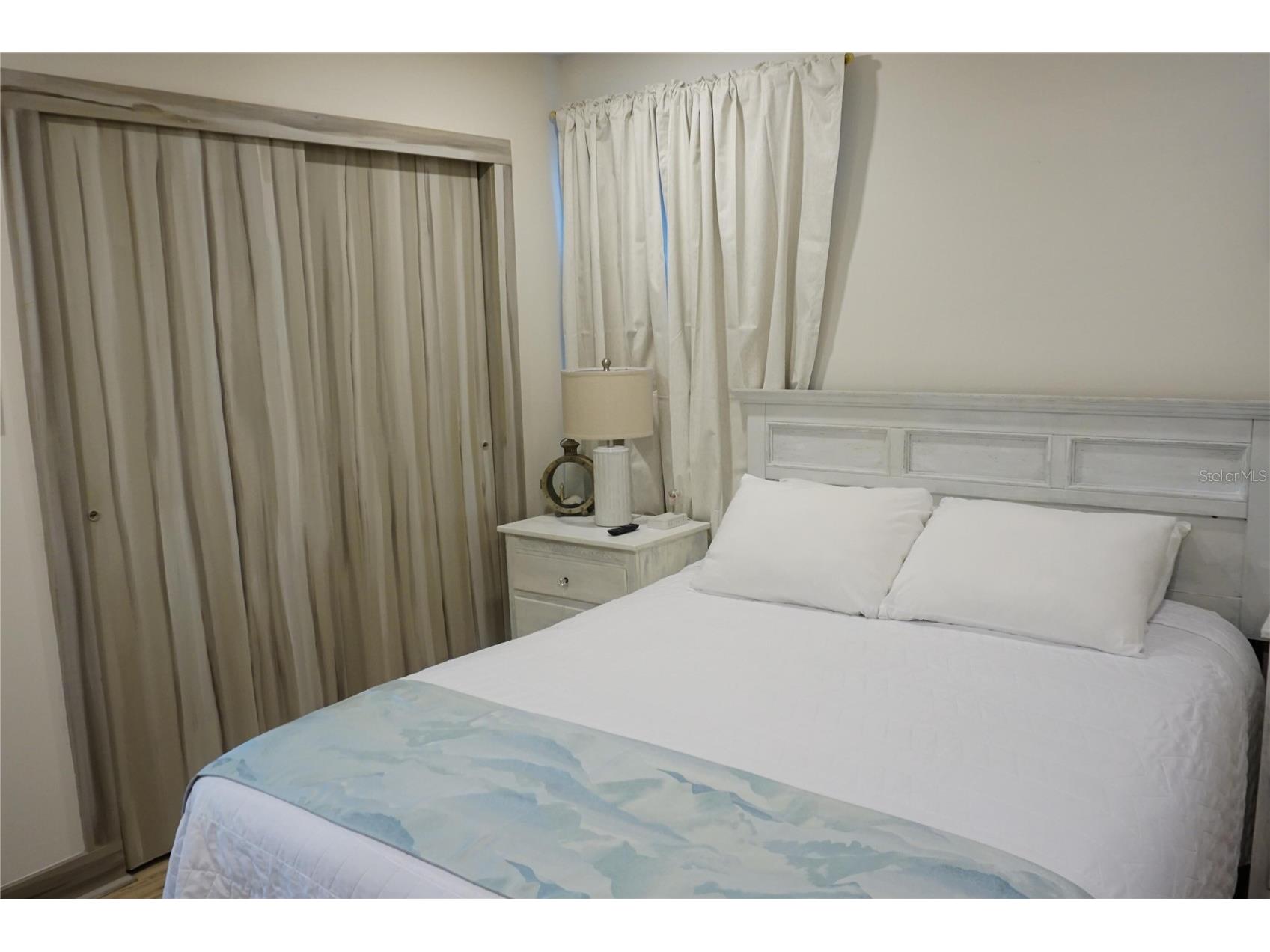2504 Avenue B Bradenton Beach FL 34217 O6384479 image35