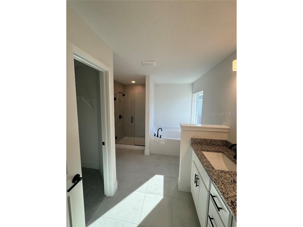 2504 Averland Loop North Port FL 34287 A4636636 image6