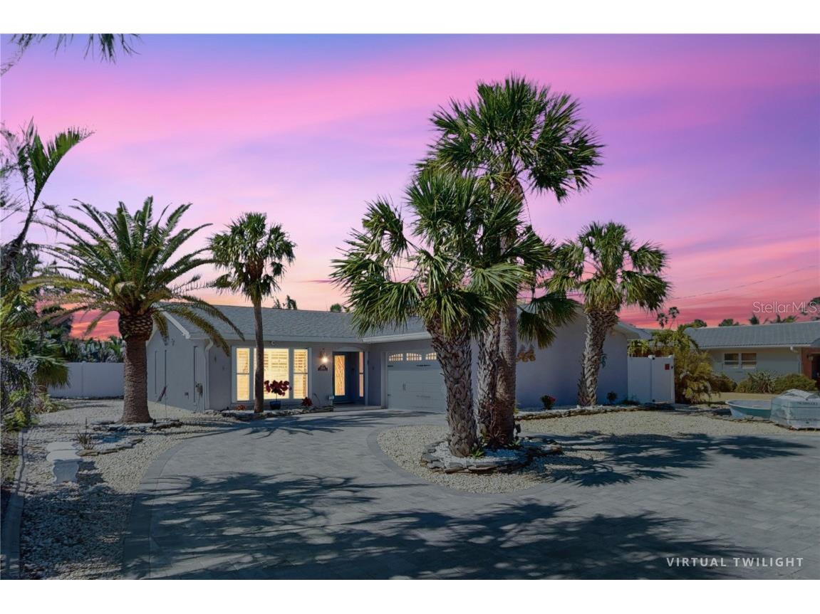 2504 Bayshore Drive Belleair Beach FL 33786 TB8351172 image1