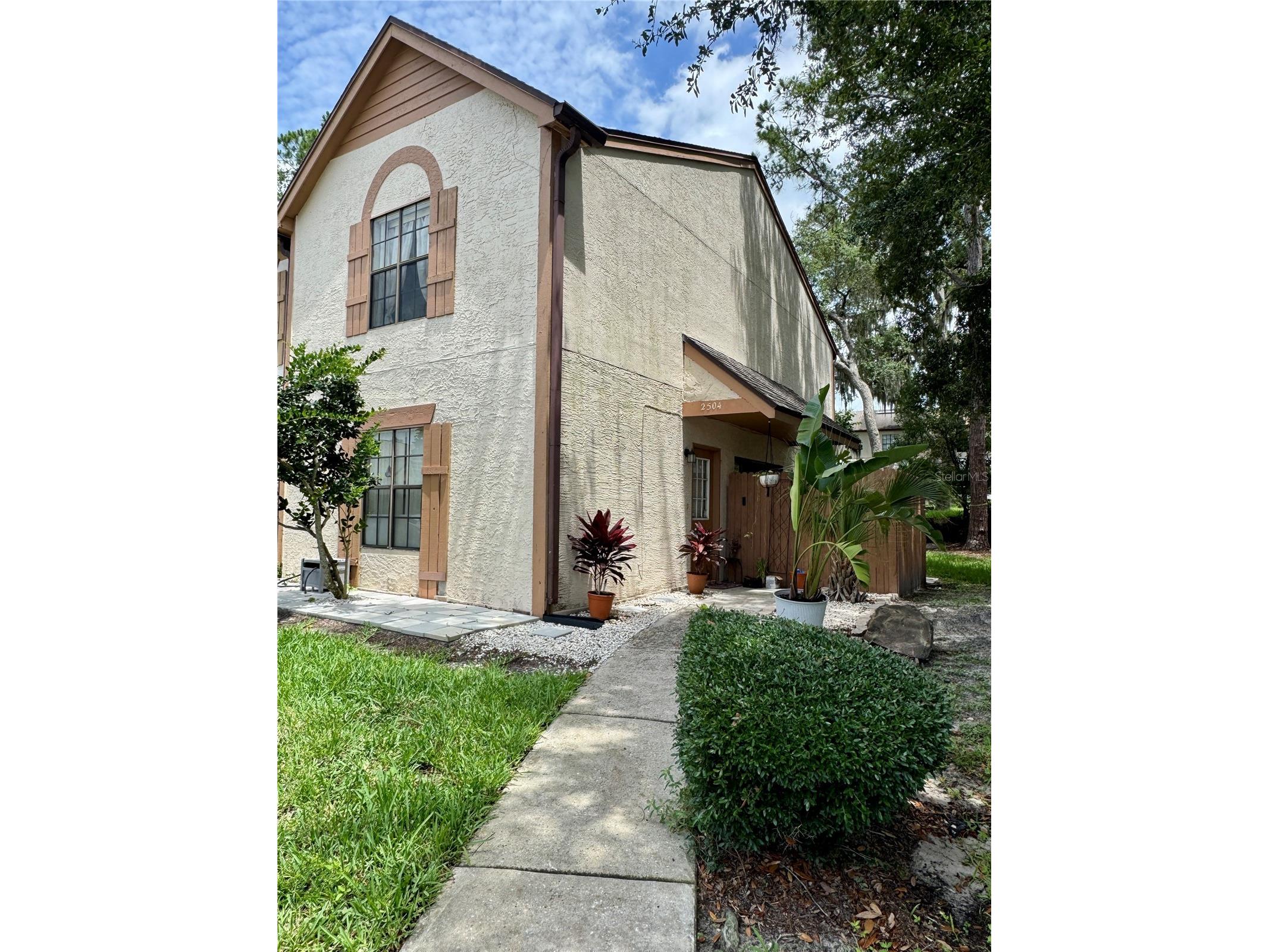 2504 Brigadoon Drive Clearwater FL 33759 TB8514104 image1