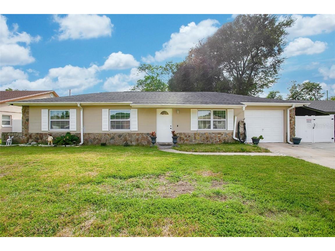 2504 Dianjo Drive Orlando FL 32810 O6161605 image1