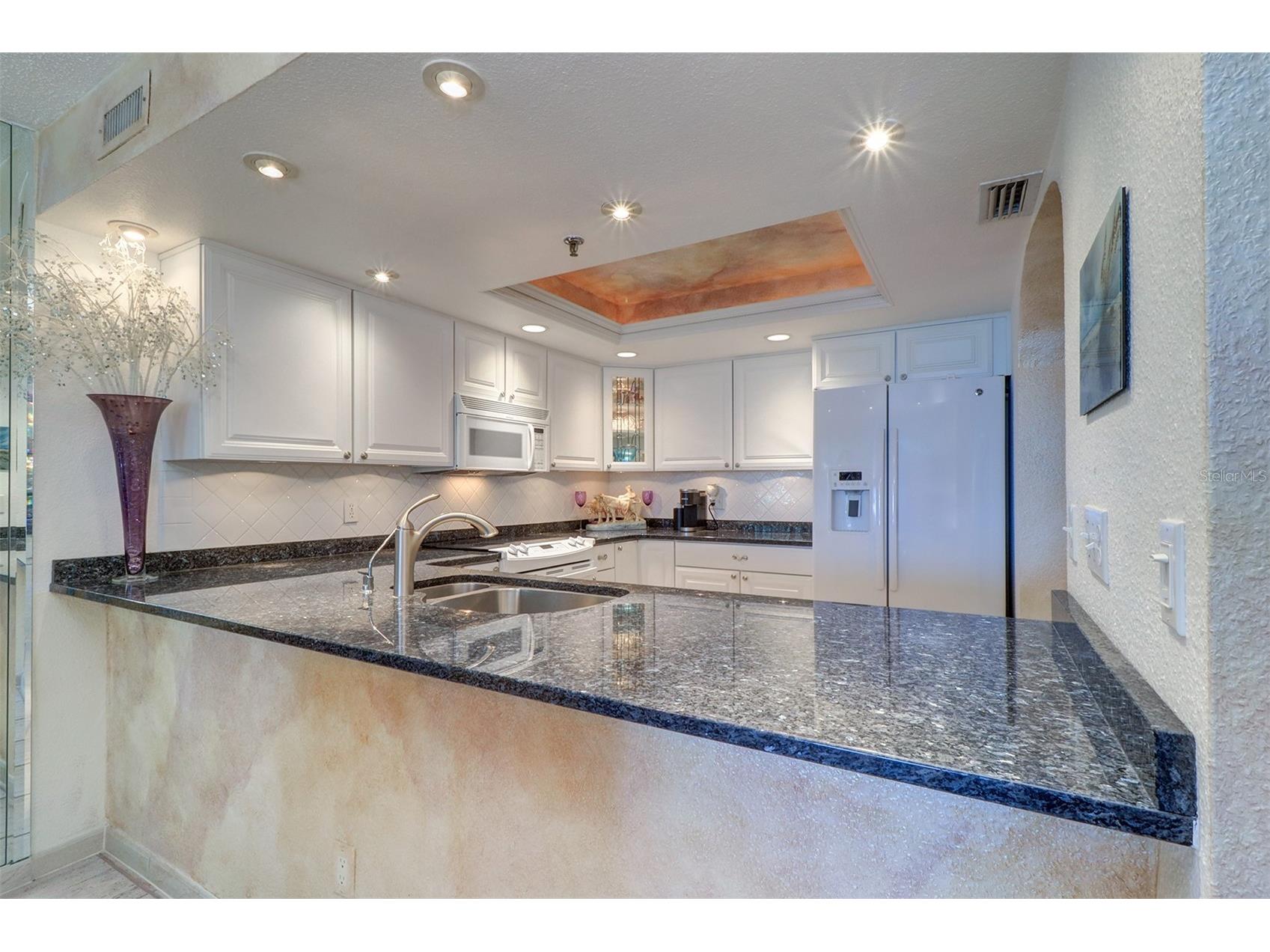 2504 Gulf Boulevard #201 Indian Rocks Beach FL 33785 - GULF OF MEXICO TB8384249 image15