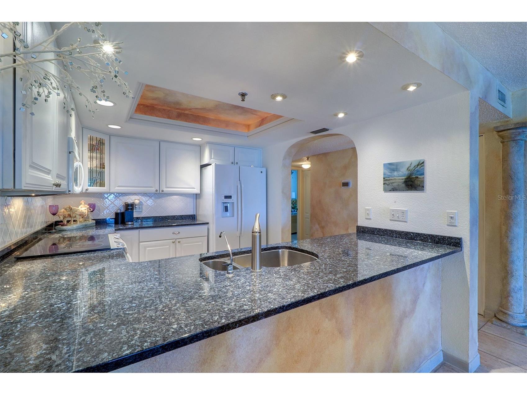 2504 Gulf Boulevard #201 Indian Rocks Beach FL 33785 - GULF OF MEXICO TB8384249 image16