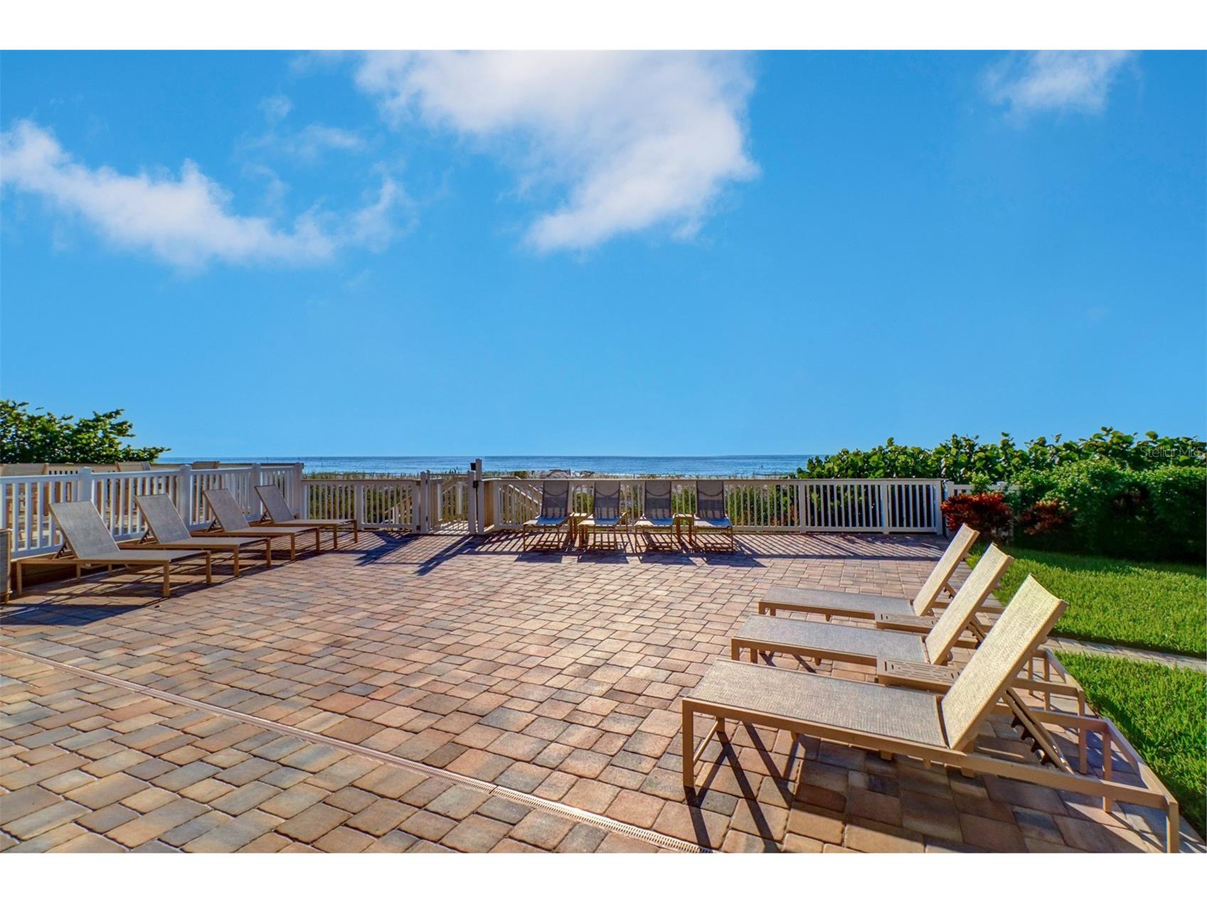 2504 Gulf Boulevard #201 Indian Rocks Beach FL 33785 - GULF OF MEXICO TB8384249 image39