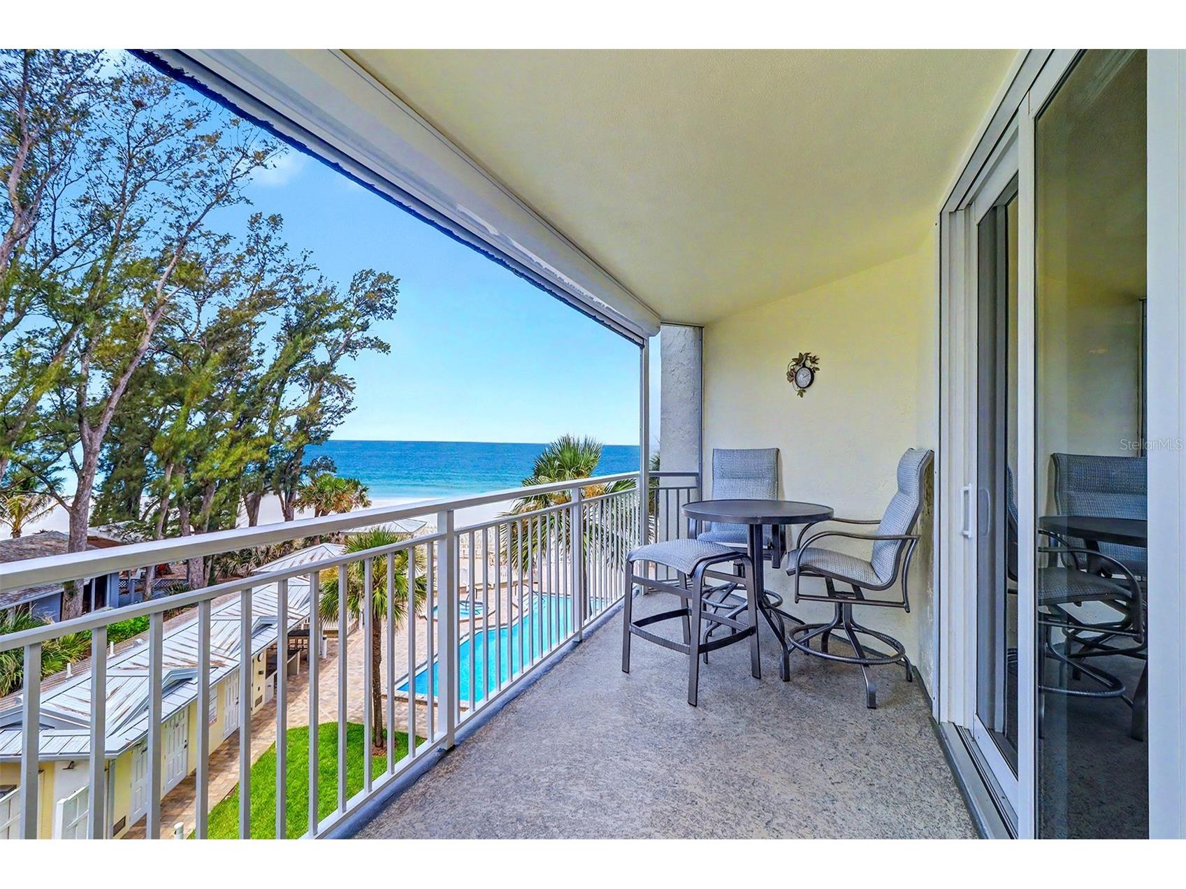 2504 Gulf Boulevard #304 Indian Rocks Beach FL 33785 - GULF TB8508320 image38