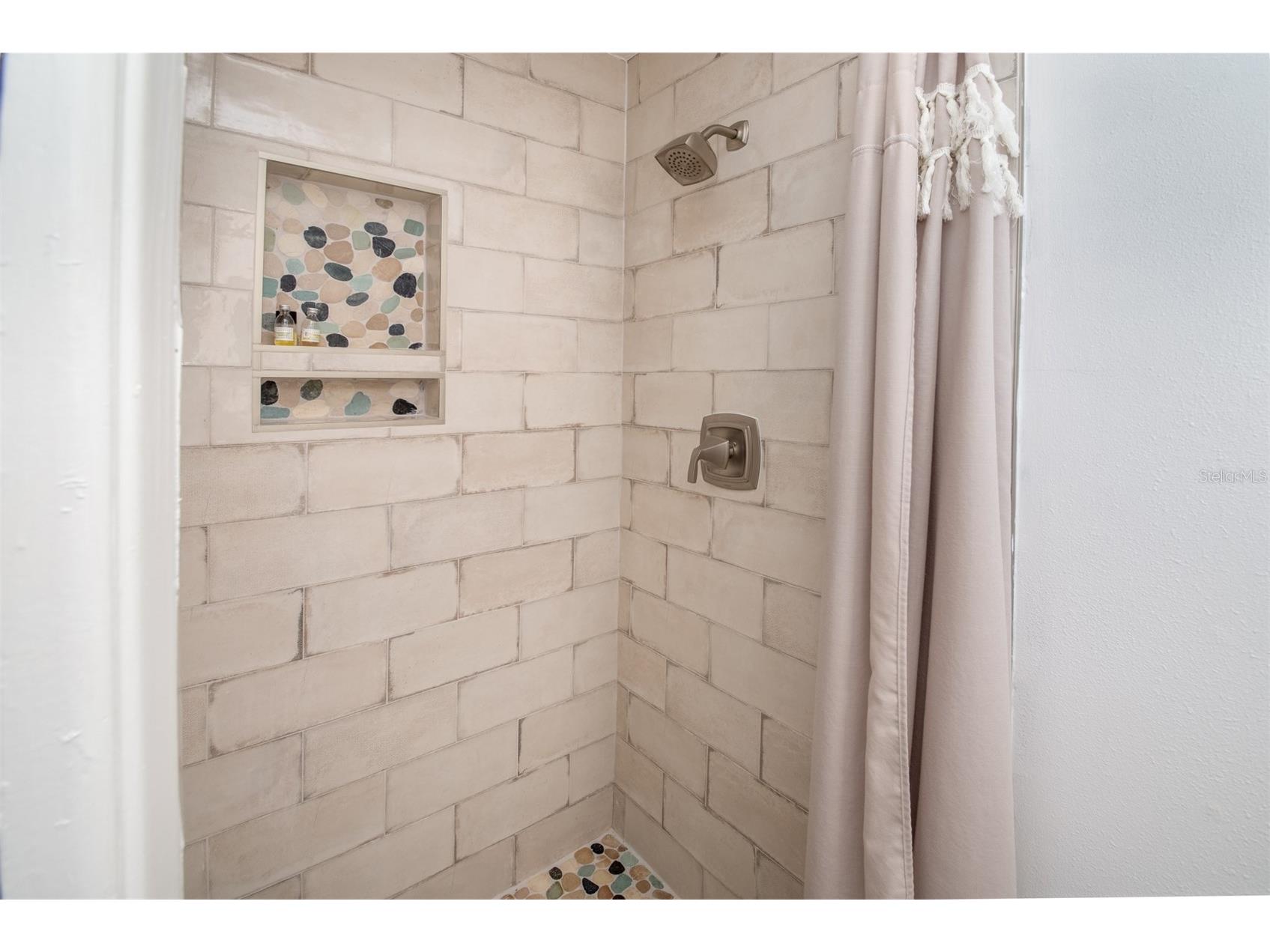 2504 Hibiscus Drive W Belleair Beach FL 33786 O6416622 image19