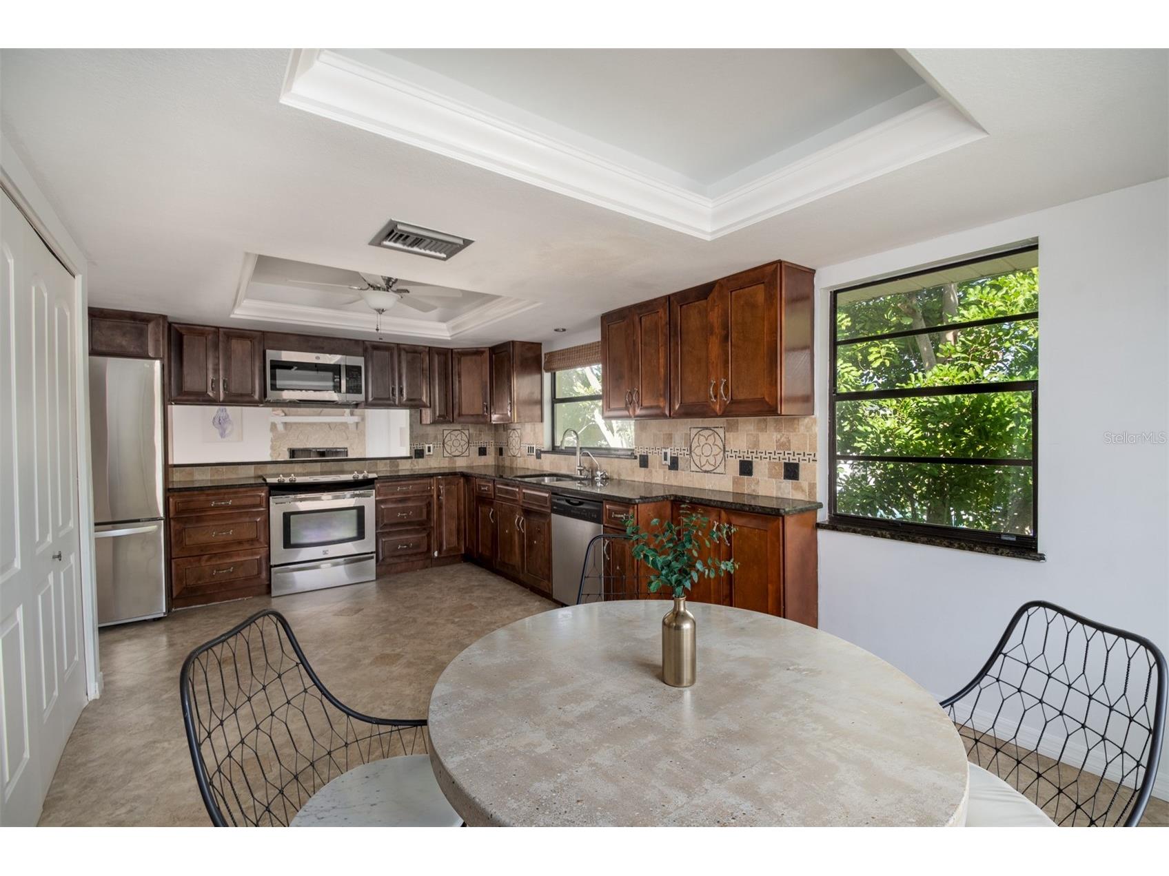 2504 Hibiscus Drive W Belleair Beach FL 33786 O6416622 image8