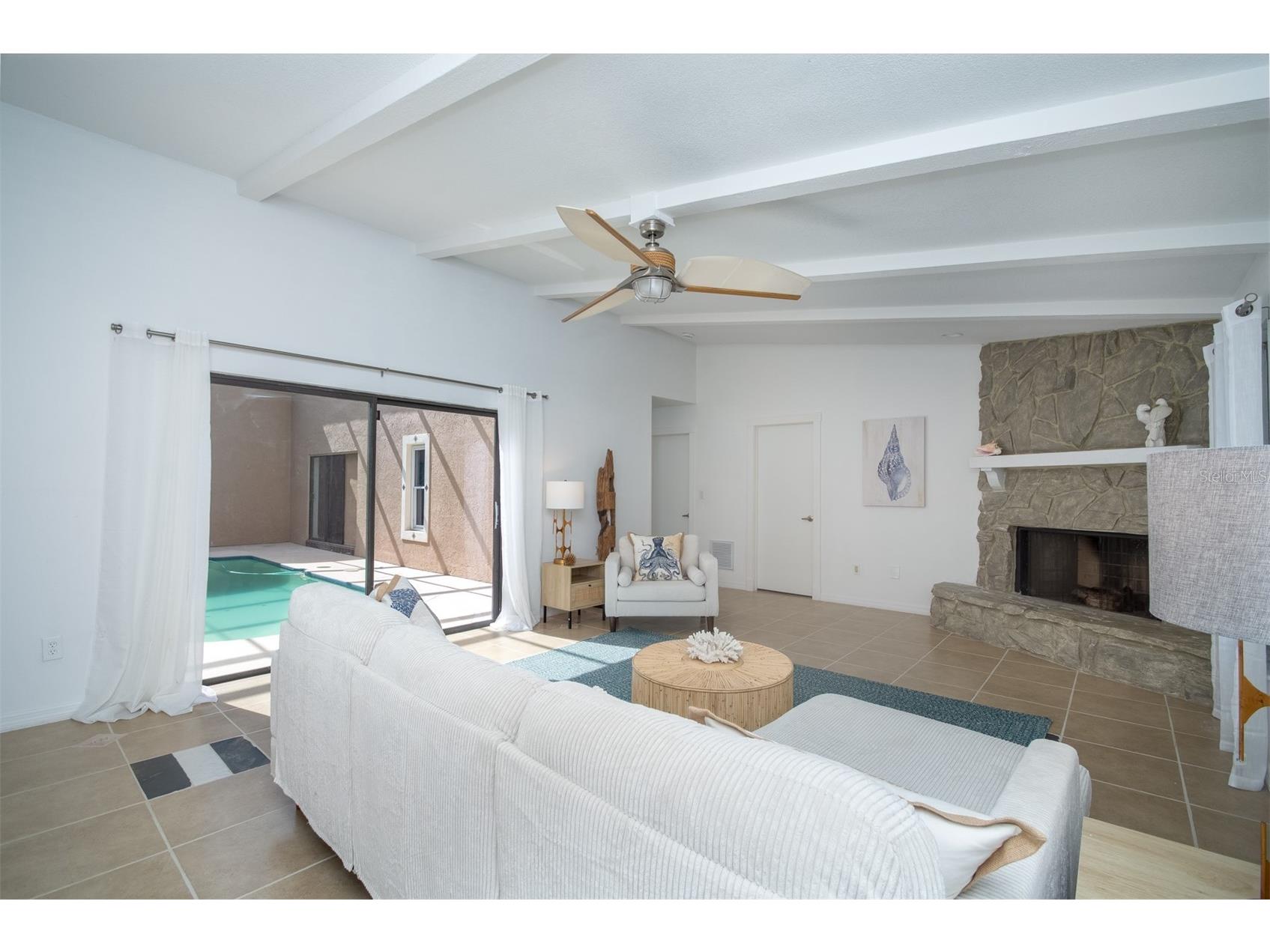 2504 Hibiscus Drive W Belleair Beach FL 33786 O6416622 image9