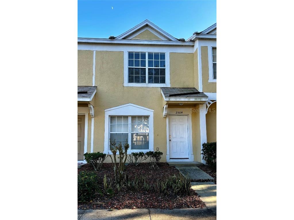 2504 Lake Woodberry Circle Brandon FL 33510 T3493932 image1