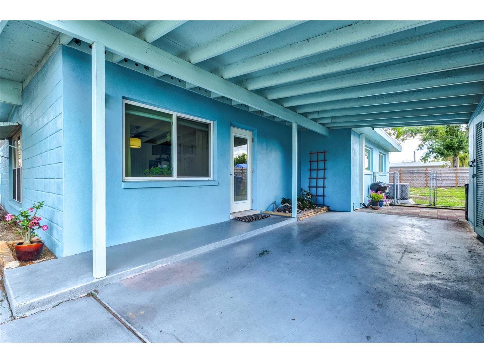 2504 N Radcliffe Place Bradenton FL 34207 - SARASOTA BAY A4695376 image2