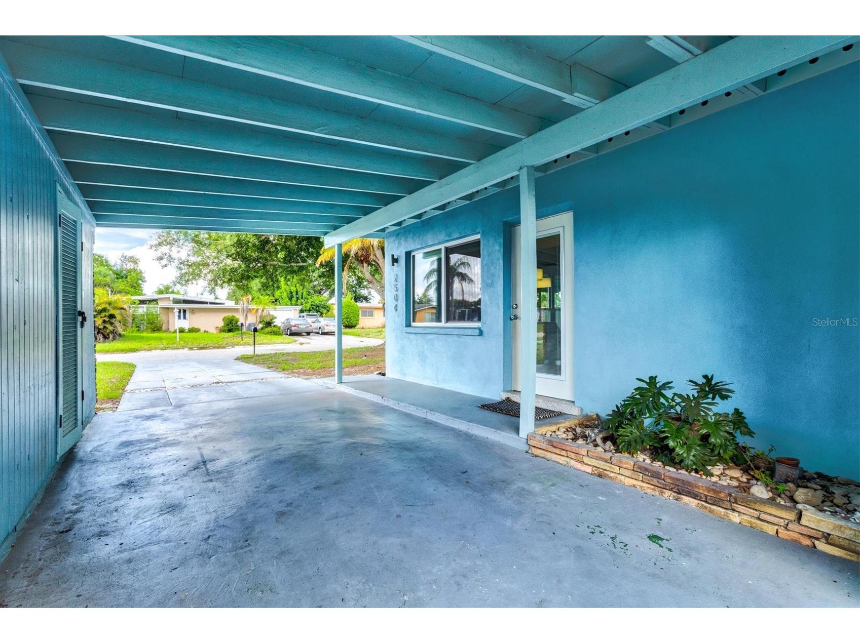 2504 N Radcliffe Place Bradenton FL 34207 - SARASOTA BAY A4695376 image3