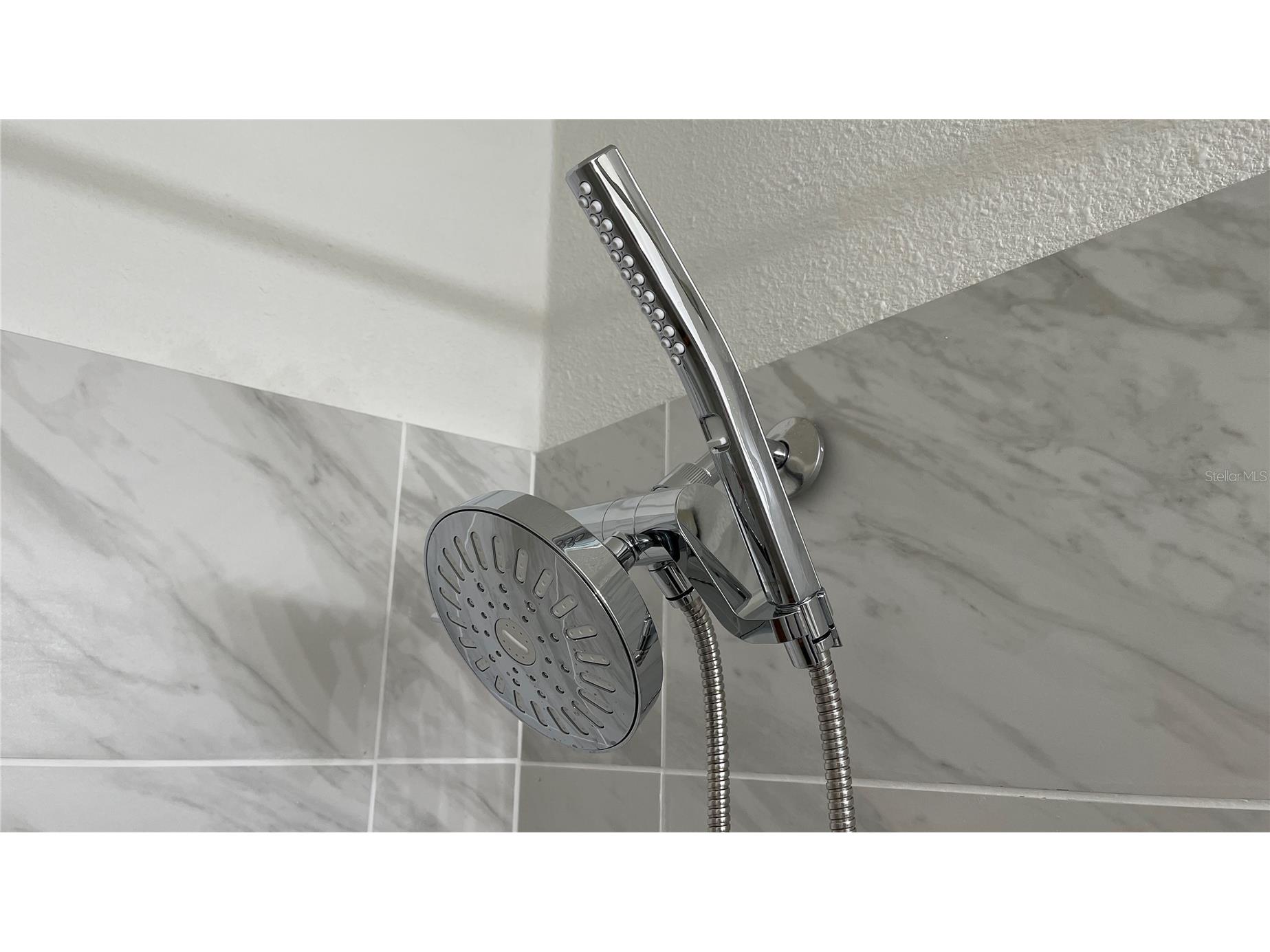 2504 S Milmar Drive Sarasota FL 34237 A4686435 image21